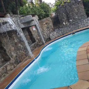 https://casa-mobiliada-com-piscina-3-minutos-das-melhores-praia.cabofriohotels.org